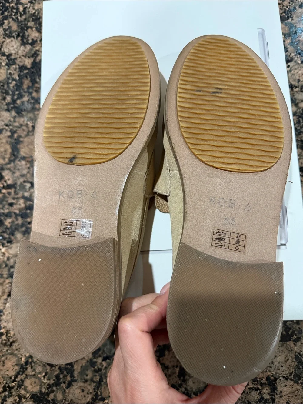 Kelsi Dagger classic suede
